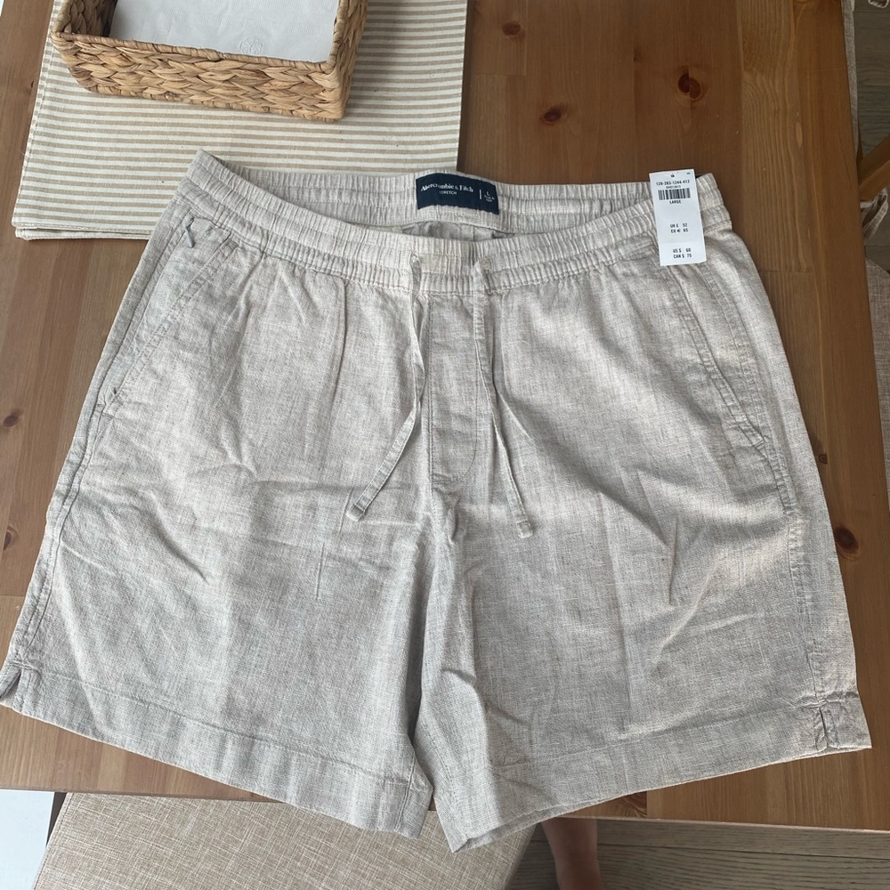 Abercrombie & Fitch Men’s Linen Shorts
